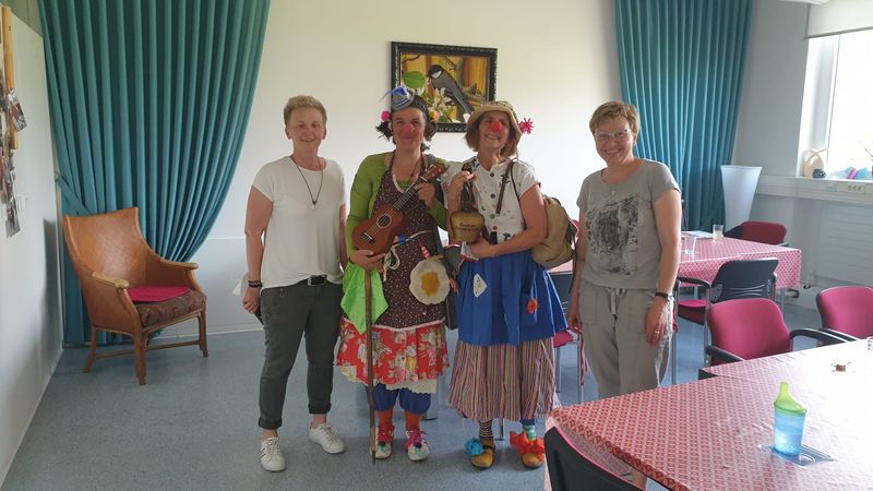 Auftritt der Pflegeheimclowns "Blümli und Florentine" in der Tagespflege Auftritt der Pflegeheimclowns "Blümli und Florentine" in der Tagespflege
